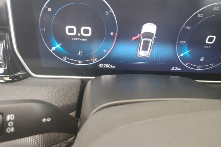 Used Hongqi HS5 2022 Revised Version 2.0T Smart Connect Flagship Edition
