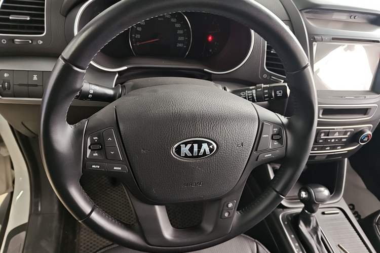 Used Kia Sorento 2013 2.2T 7-seat Diesel Comfort Edition
