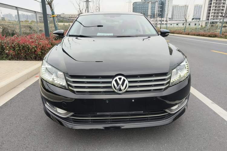 Used Volkswagen Passat 2014 1.8TSI DSG Prestige Edition Front