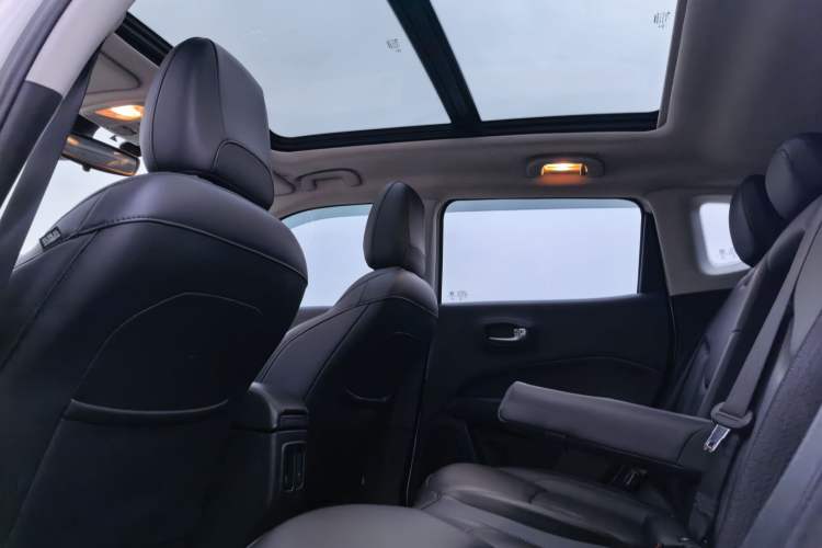 Used Jeep Compass 2019 220T Automatic Home Enjoy Cool Edition