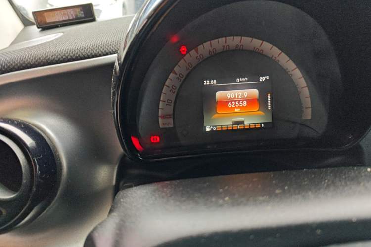 Used smart fortwo 2015 1.0L 52 kW Hardtop Passion Edition