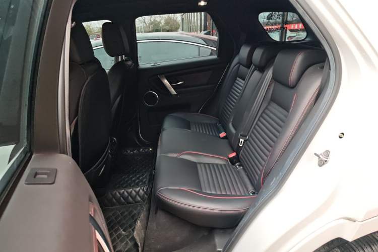 Used Land Rover Discovery Sport 2020 249 PS R-Dynamic Performance Edition
