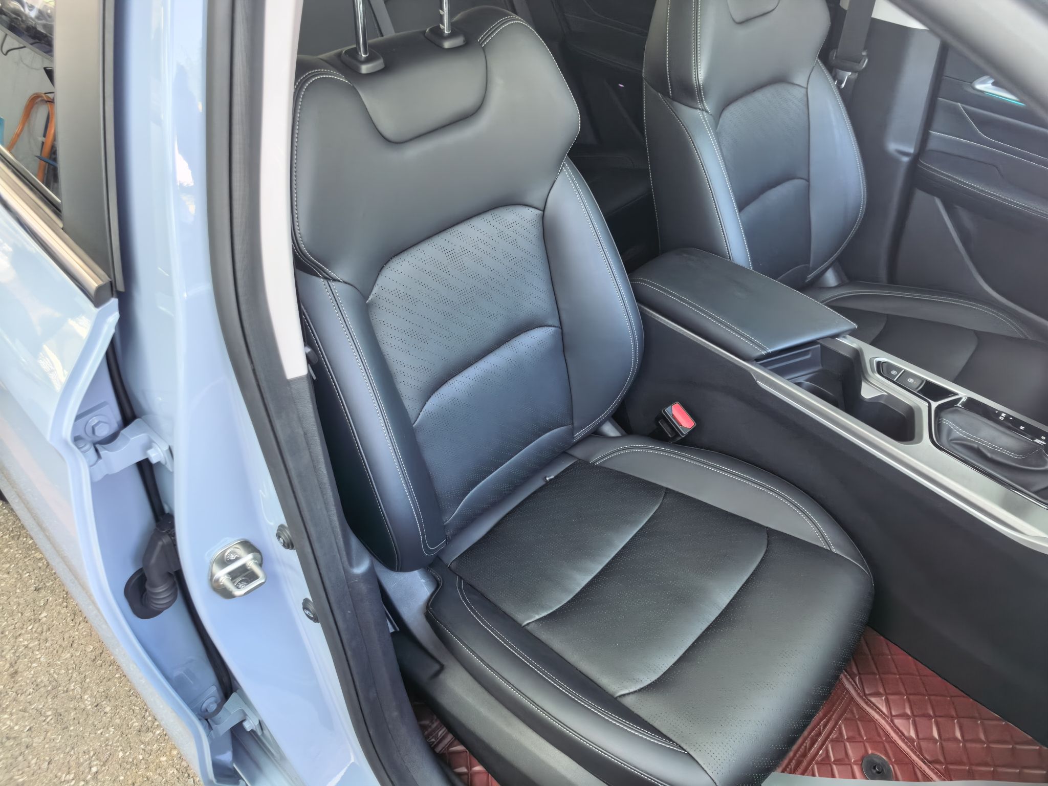 Geely Auto Emgrand 2023 4th Generation Champion Edition 1.5L CVT Prestige Model — снимка 12