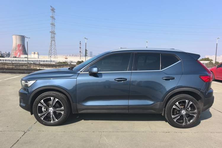 Used Volvo XC40 2022 T4 Four-Wheel Drive Smart & Luxurious Edition