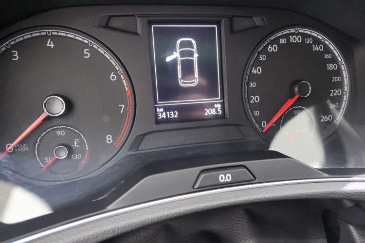 Used Volkswagen T-ROC 2019 280TSI DSG Two-Wheel Drive Advanced Version China V Standard