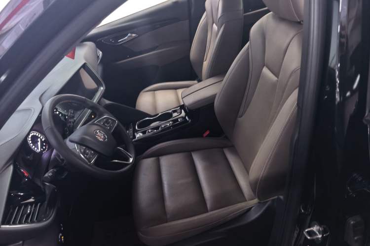 Used Buick Envision 2022 Encore Plus 652T Five-Seat Luxury Model