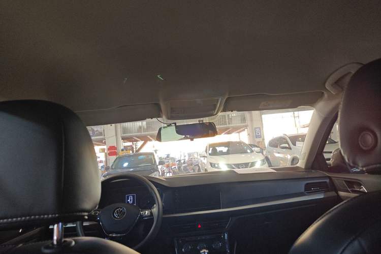 Used Volkswagen Lavida 2021 1.5L Automatic Fashion Edition Headliner