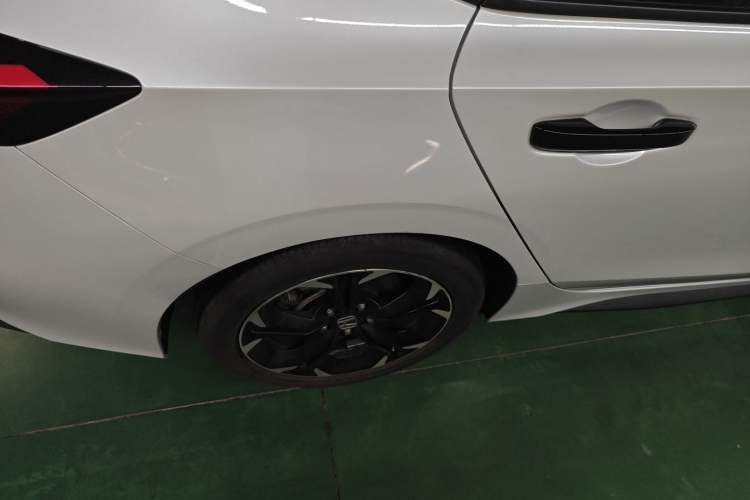 Used Honda Civic 2023 HATCHBACK 2.0L eHEV Extreme Edition