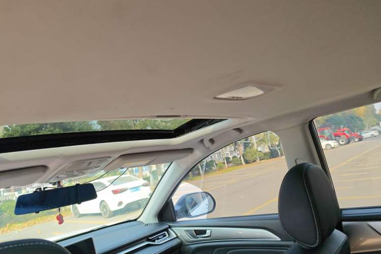 Used Haval M6 2021 PLUS 1.5T DCT Luxury Smart Connectivity Model