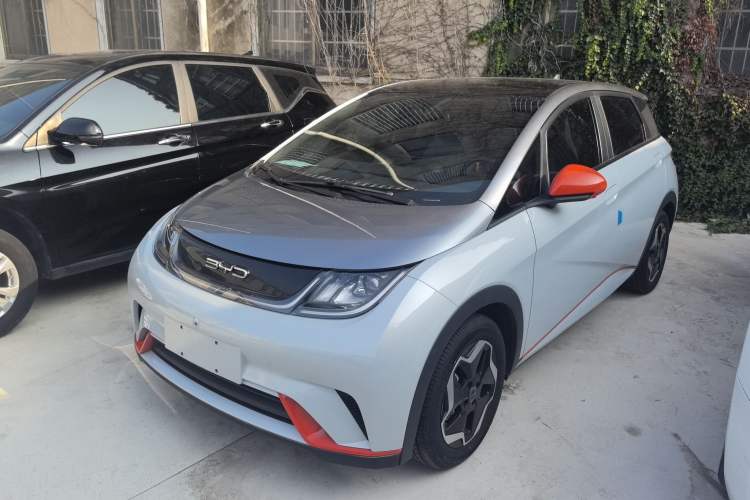 Used BYD Dolphin 2021 405 km Fashion Edition