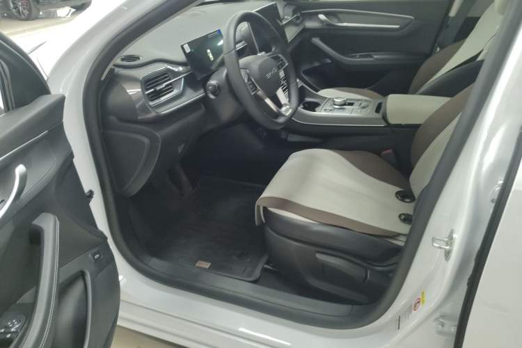 Used BYD Destroyer 05 2024 HONOR Edition DM-i 55KM Luxury Model