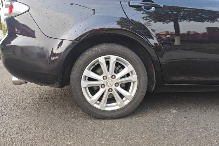 Used Mazda 6 2015 2.0L Automatic Classic Version Exterior 8