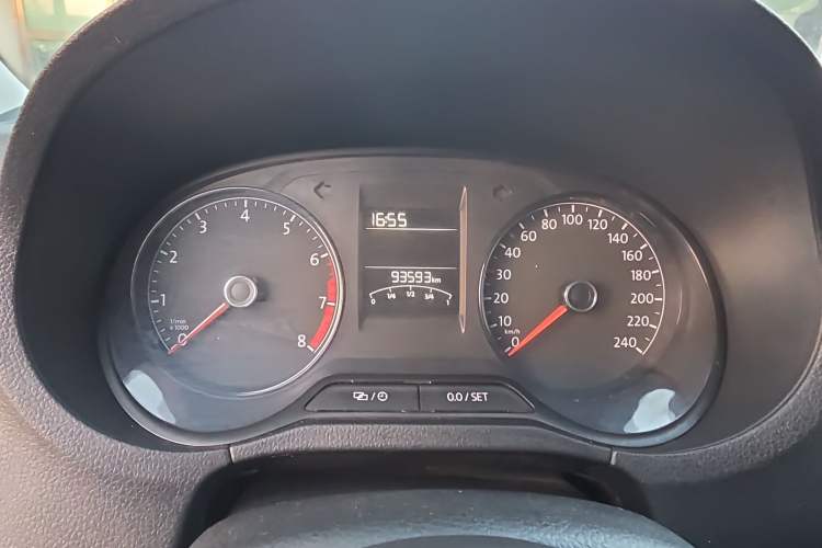 Used Volkswagen Polo 2016 1.4L Manual Fashion Model