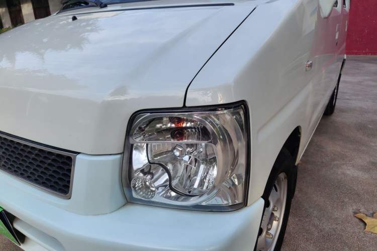 Used Suzuki Wagon R 2015 1.0L Manual Utility Model