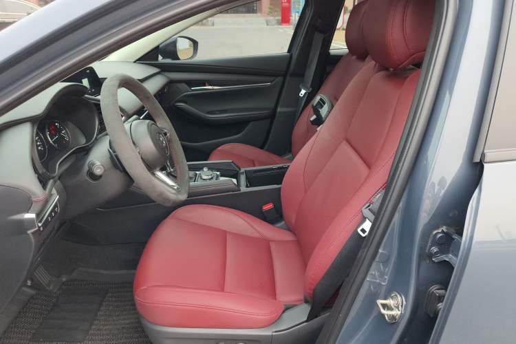 Used Mazda 3 Axela 2023 2.0L Automatic ZhiZhen Edition