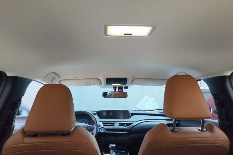 Used Lexus UX 2020 260h Explore-Cool Edition