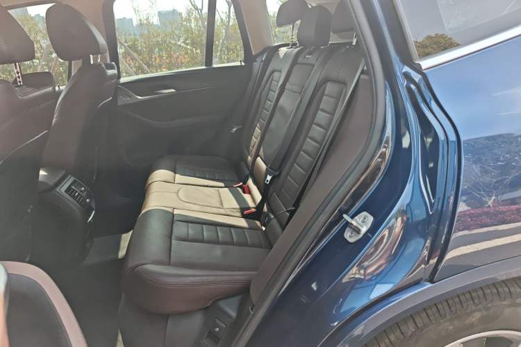 Used BMW X3 2021 Restyled xDrive30i Leading Edition M Sport Package Left Rear Seat