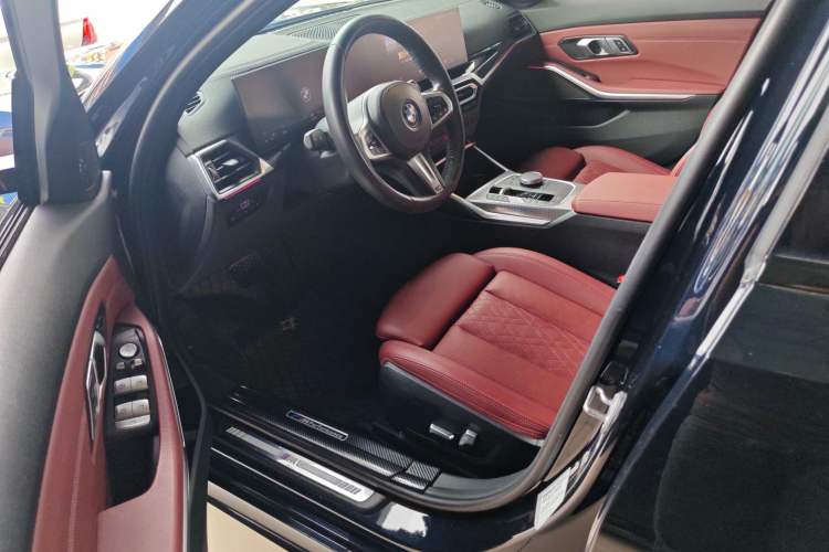 Used BMW 3 Series 2023 325i M Sport Night Edition Package
