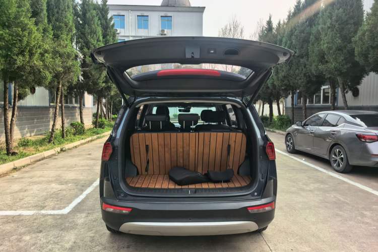 Used Hyundai Custo 2021 270TGDi Prestige LUX Trunk