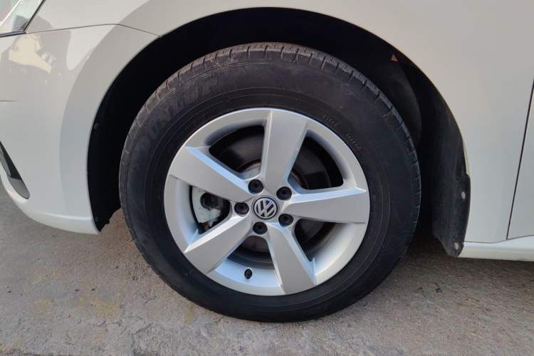 Used Volkswagen Lavida 2019 Lavida Start 1.5L Automatic Trendy Version China VI Standard