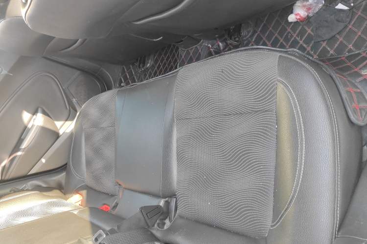 Used Buick GT 2014 XT 1.6L Automatic Fashion Edition
