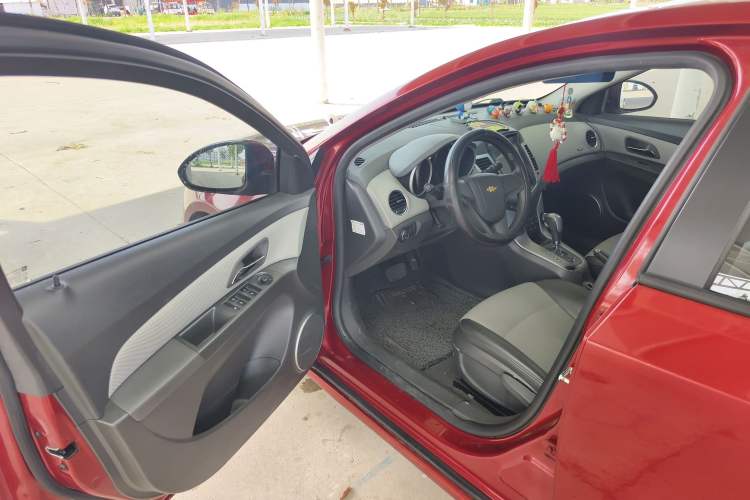 Used Chevrolet Cruze 2013 1.8L SE AT