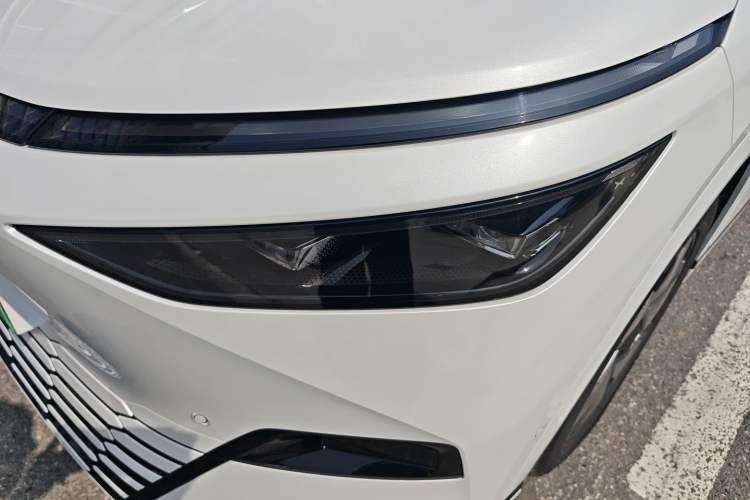 Used XPeng X9 2024 702 Ultra-Long Range Pro
