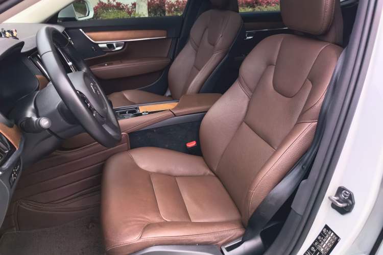 Used Volvo S90 2020 T5 Zhiyi Luxury Edition
