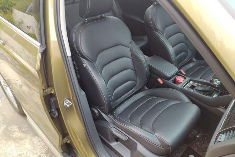 Used Skoda Kodiaq 2017 TSI330 7-Seater Two-Wheel-Drive Luxury Edition
