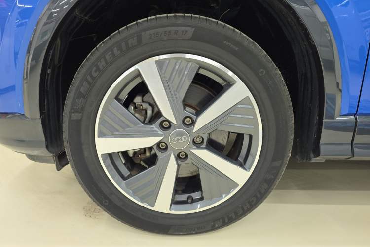 Used Audi Q2L e-tron 2019 Q2L e-tron Pure Electric Smart Enjoyment Model
