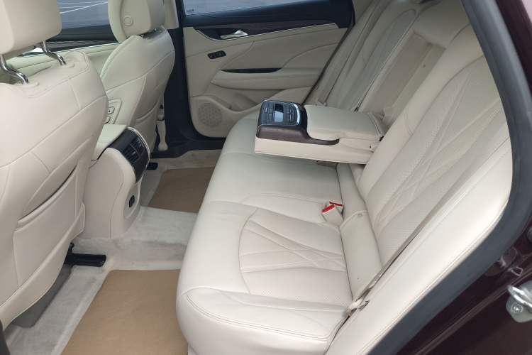 Used Buick LaCrosse 2019 28T Avenir
