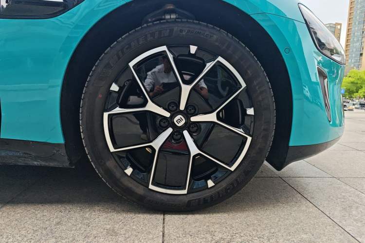 Used Xiaomi Auto SU7 2024 Rear-Drive Ultra-Long Range Advanced Pro-Level Intelligent Driving Version Exterior 5