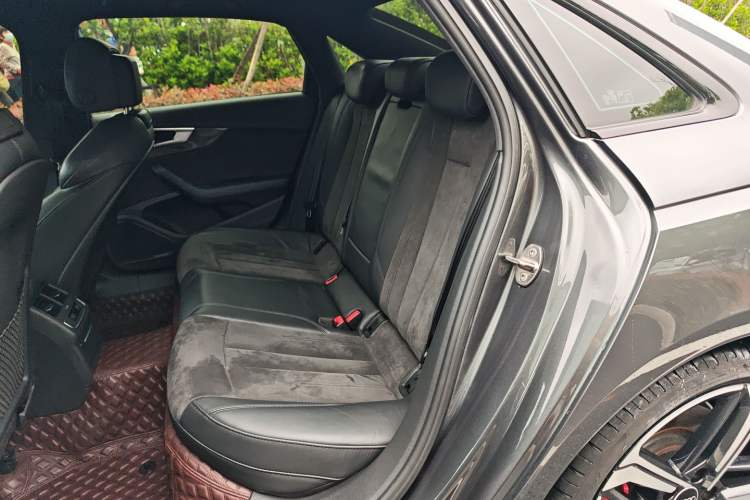 Used Audi A4L 2022 45 TFSI quattro Prestige Dynamic Edition Left Rear Seat