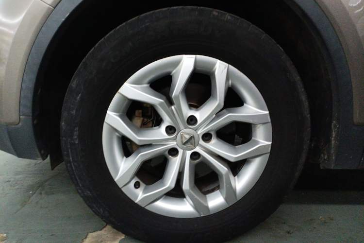 Used BORGWARD BX5 2017 20TGDI Automatic Two-Wheel Drive Pioneer Edition
