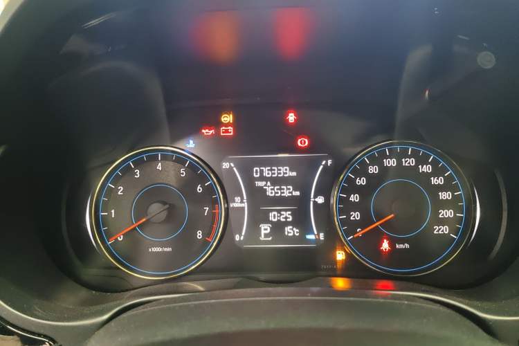 Used Honda Gienia 2017 1.5L CVT Comfort Version Odometer Close Up