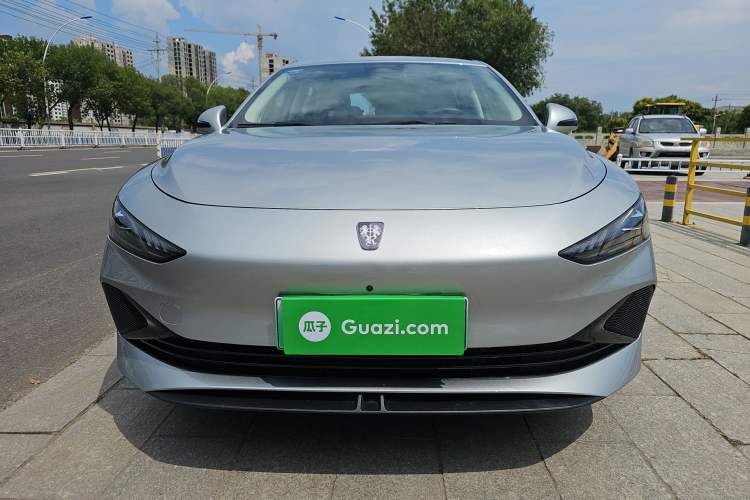 Used Roewe D7 2023 DMH 125km Flagship Edition
