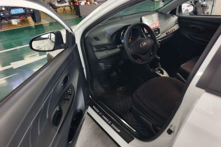 Used Toyota YARiS L Zhi Xuan 2021 X-Trail 1.5L CVT Leading Edition
