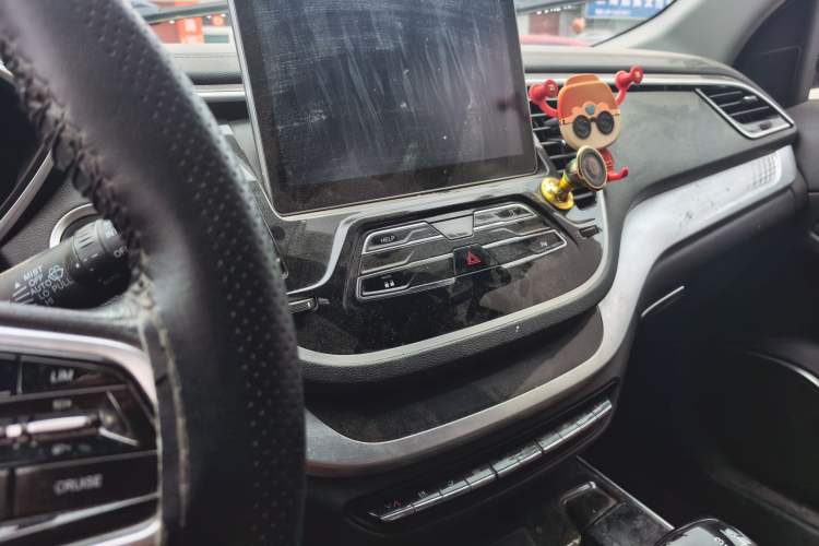 Used Soueast DX7 2018 Prime 1.5T Manual Luxury Model China V Standard