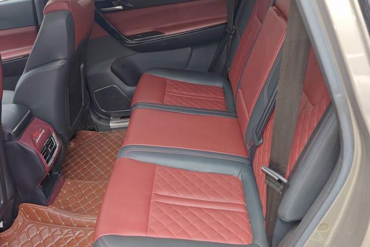 Used FORTHING T5 2018 300T DCT Smart Enjoyment Version
