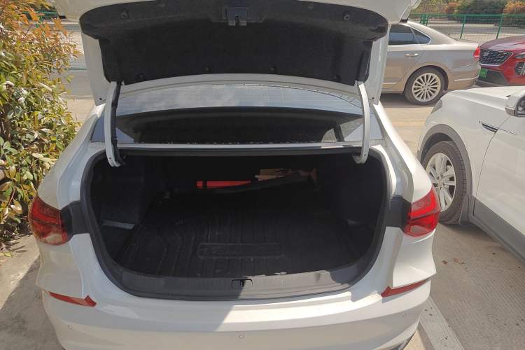 Used Chevrolet Monza 2024 1.5L Dual-Clutch Enjoyment Edition
