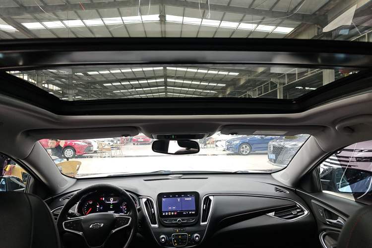 Used Chevrolet Malibu XL 2019 Redline 550T Automatic RuiLian Edition Headliner