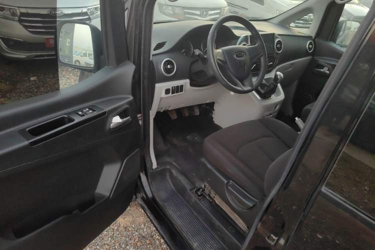 Used JAC Refine M3 2019 Creator Edition 1.8L Luxury Model