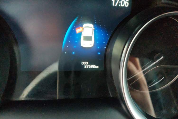 Used Toyota Camry 2021 2.0G Luxury Edition
