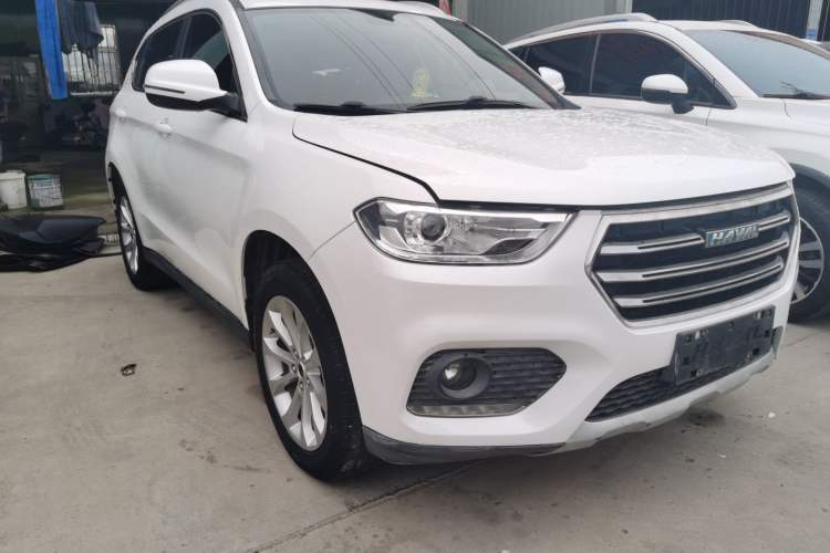 Used Haval H2 2018 Blue Label 1.5T Manual Two-Wheel Drive Luxury Model Exterior 4