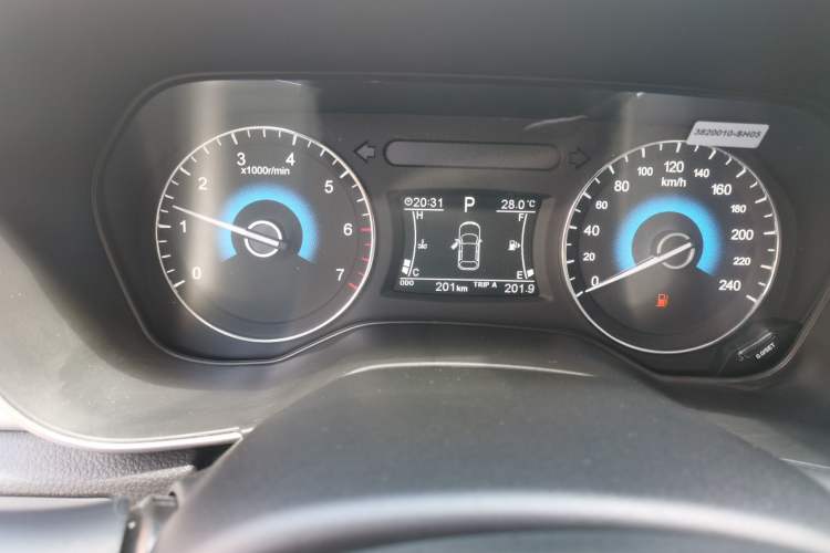 Used Dongfeng Fengon 580 2021 Revised ☆ Star Edition 1.5T Automatic Luxury Version
