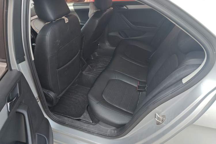 Used Volkswagen Jetta 2015 Value Edition 1.6L Automatic Comfort Version