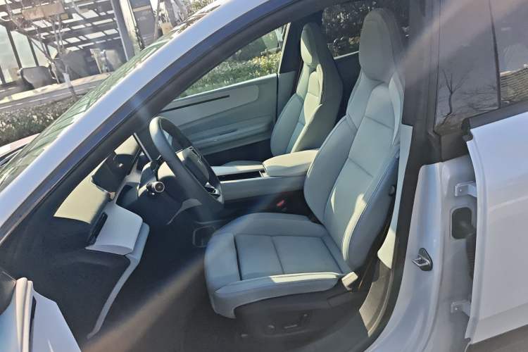 Used Polestar 4 2023 Single-Motor Long-Range PLUS