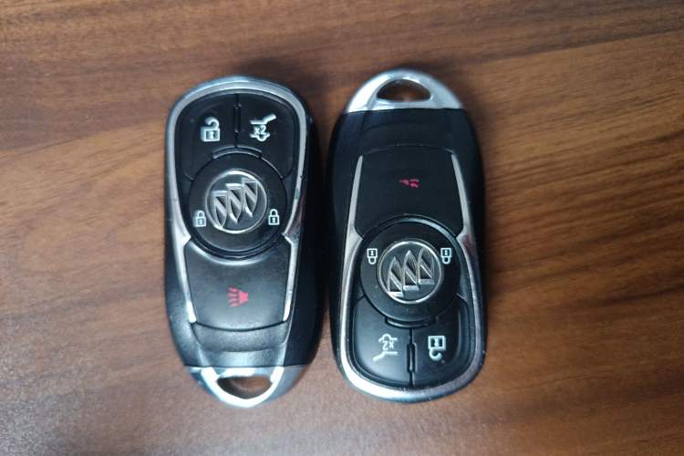 Used Buick Envision 2017 28T Four-Wheel Drive Elite Model
