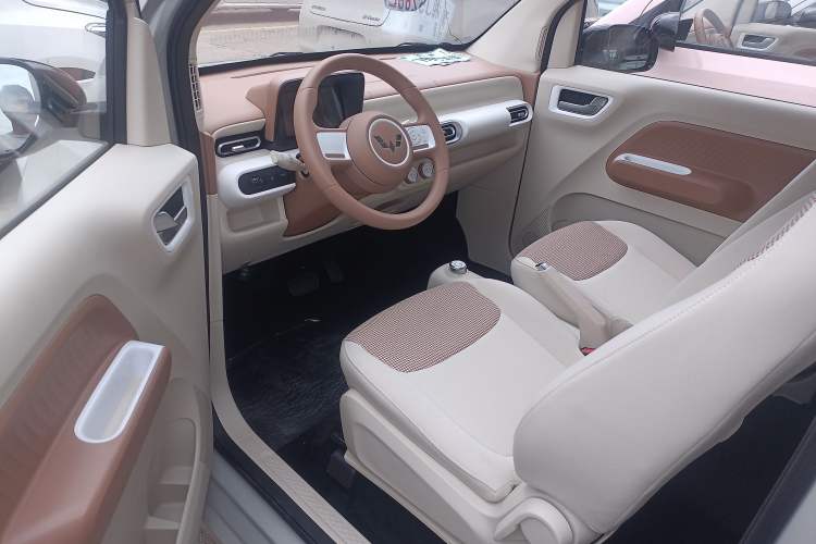 Used Wuling Hongguang MINIEV 2024 3rd Generation 215km Youth Edition