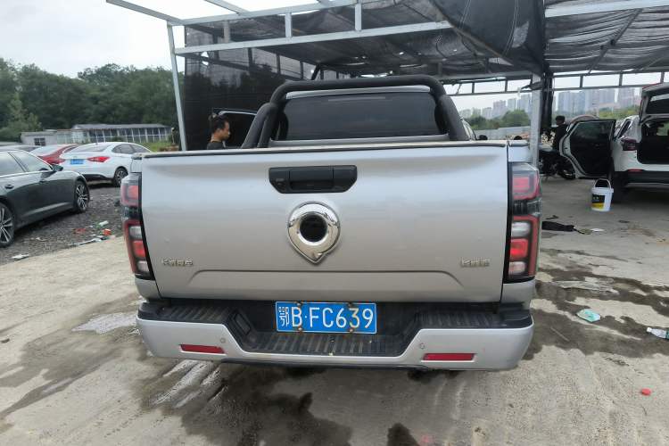 Used Great Wall Poer 2023 2.0T Commercial Version Automatic Diesel Two-Wheel Drive Elite Trim with Long Bed – GW4D20M
